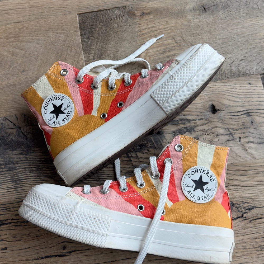 Sunrise High-top converse